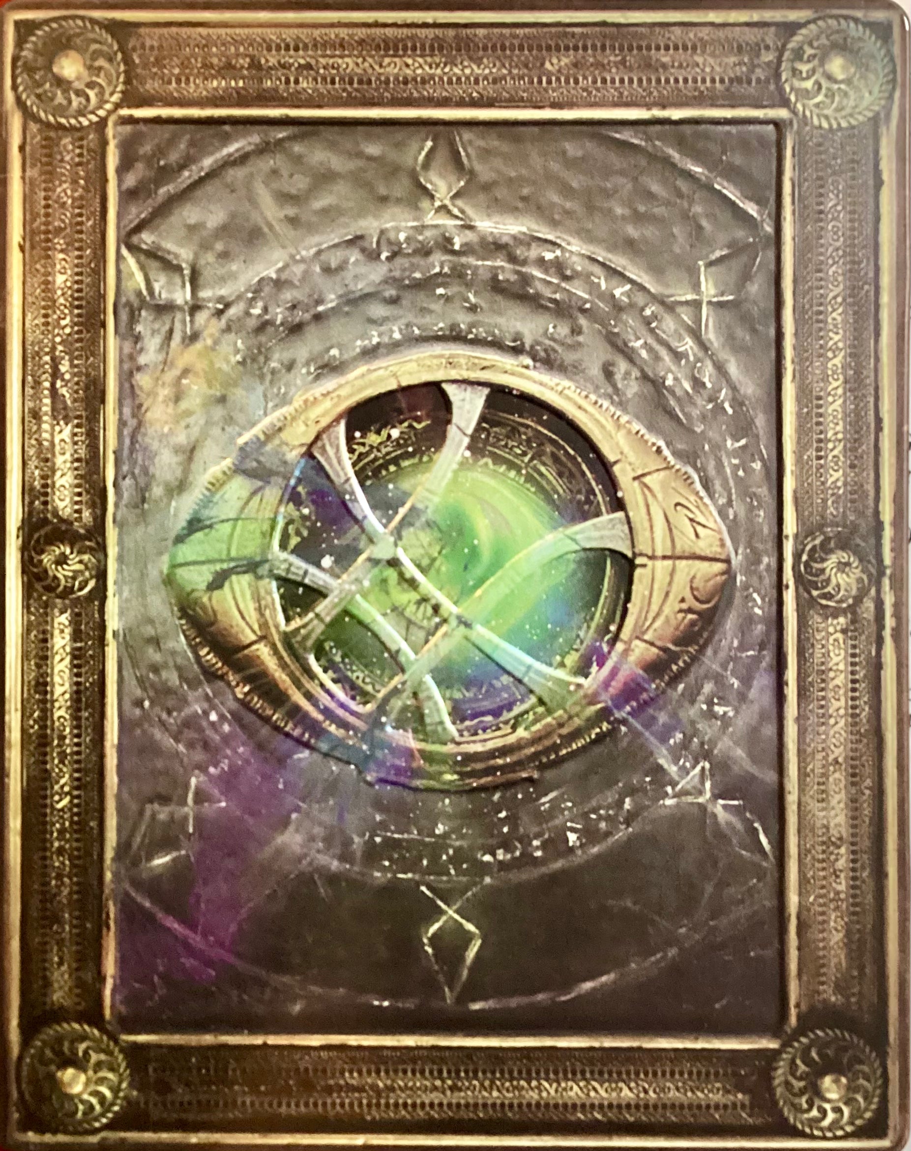 Doctor Strange (Previously Owned Steelbook BLU-RAY/DVD Combo)
